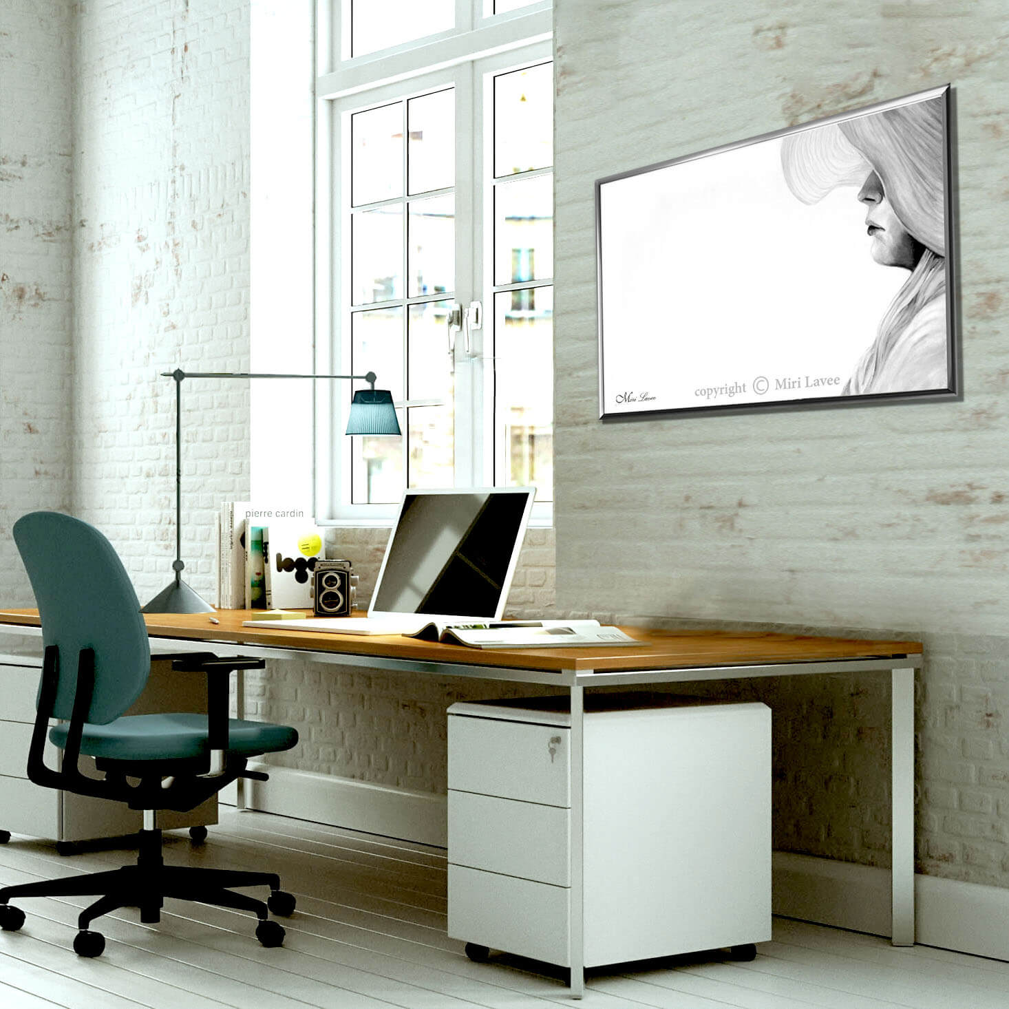 ציור של אישה עם כובע ציור לבן ואפור תמונה מרשימה בשקט ובפשטות שלה במשרד ביתי מעוצב ציירת מירי לביא